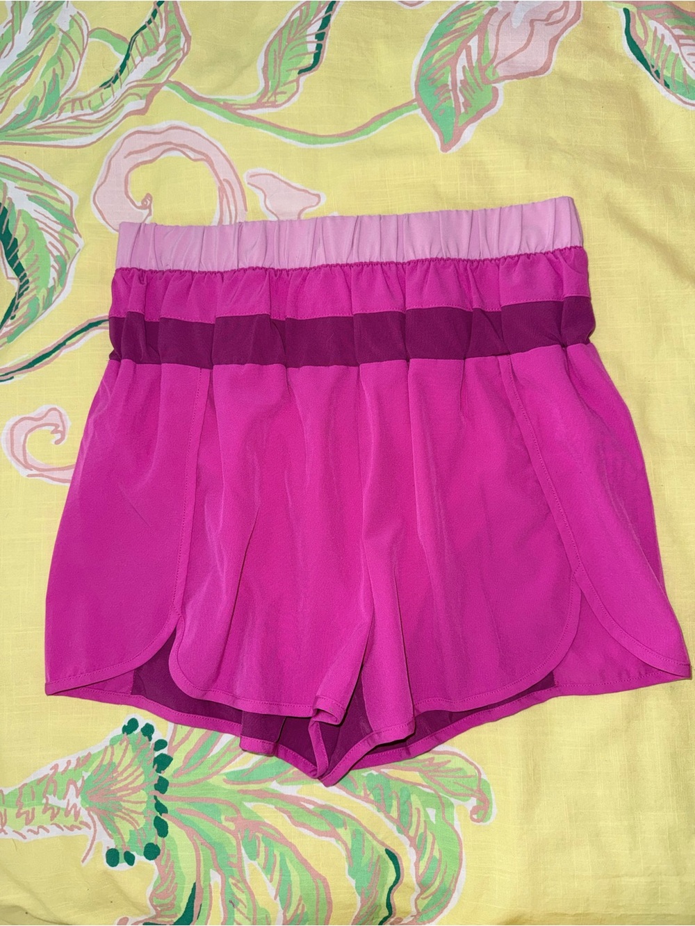 High-Waist Pink🩷Layered Running Shorts